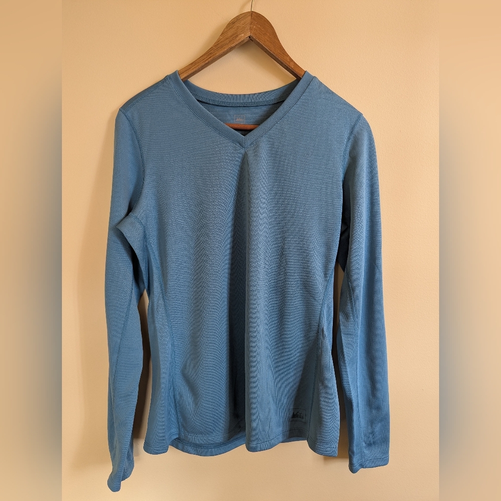 REI Teal V-Neck Base Layer - Size Medium